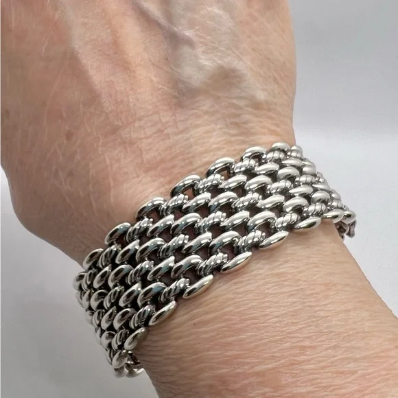 David Yurman Thoroughbred 3-Row Cuff Bracelet - Picture 8 of 16